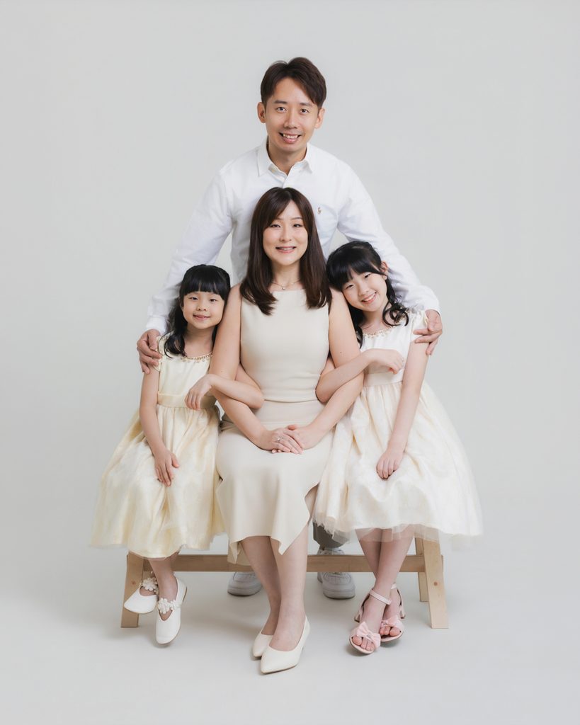 Family portrait with children in Kelana Jaya